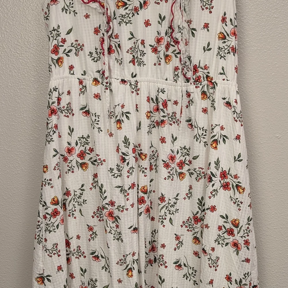 LC Lauren Conrad Floral Cotton Dress - White, Red Vintage Look - Picture 3 of 6